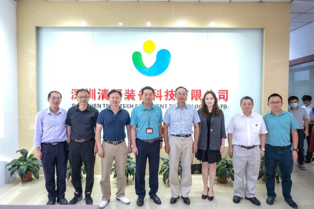 市工信局領導參觀調研集群《锂電池拆解回收技術方案研究項目》 市工信局領導參觀調研集群《锂電池拆解回收技術方案研究項目》